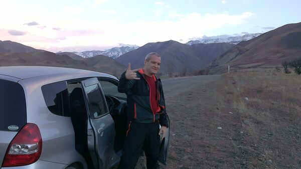  ,   Viktor, 49 ,   ,   , c 