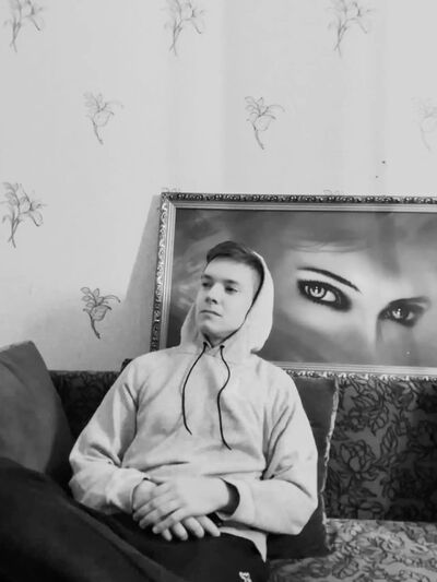  ,   Dmitry, 21 ,   ,   