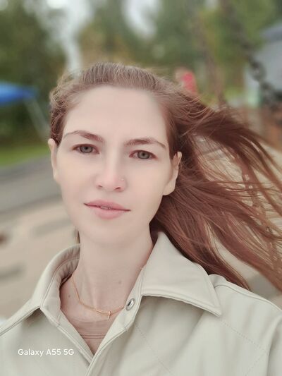  ,   Ninel, 32 ,   ,   