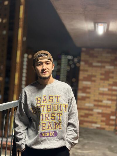  -,   , 22 ,   ,   