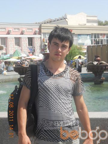  ,   Alex, 31 ,  