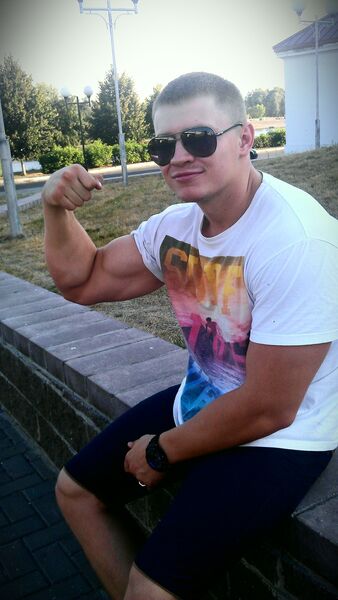  ,   ALex, 32 ,   