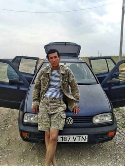  ,   Amazing boy, 37 ,   ,   , c 