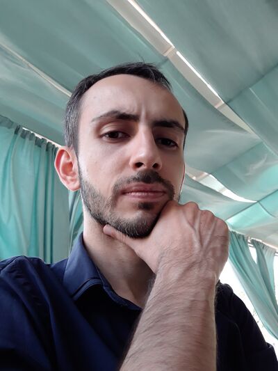  ,   Timur, 37 ,   ,   , c , 