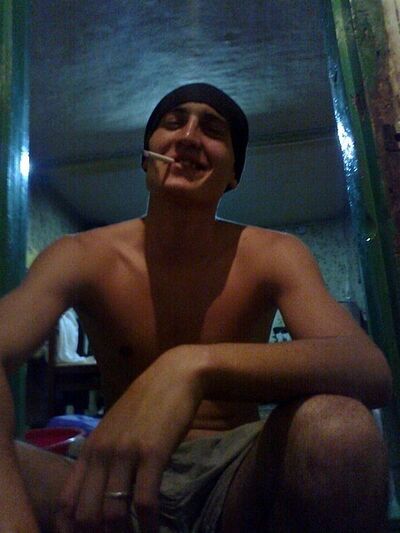  ,   Sergei, 35 ,   ,   , c 