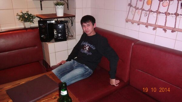  ,   Ali, 35 ,   ,   , c 