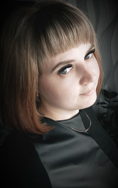  ,   Viktoria, 31 ,  