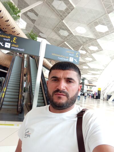  ,   Rafiq, 38 ,   ,   