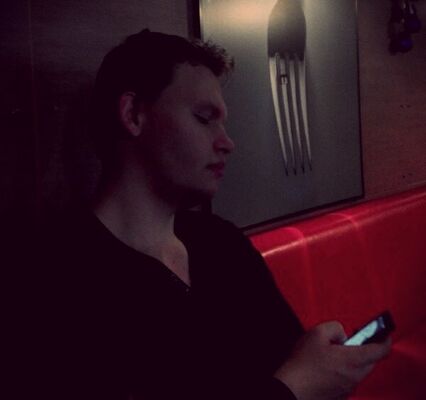  ,   ALEX, 32 ,  
