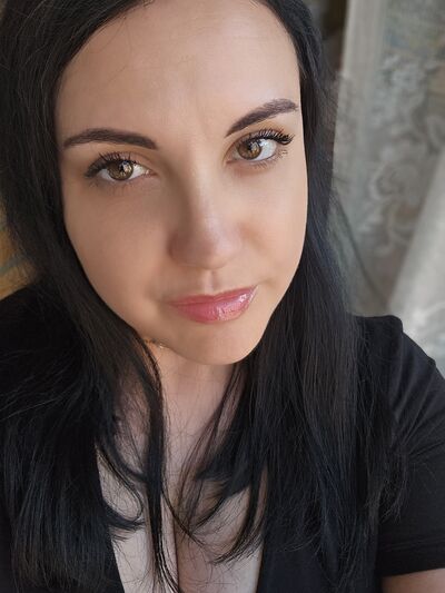  ,   Kate, 38 ,  