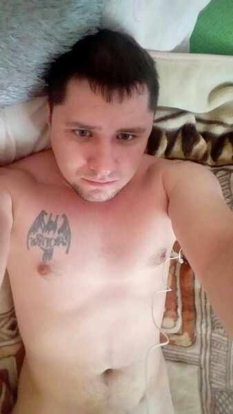  ,   Aleks, 33 ,   ,   