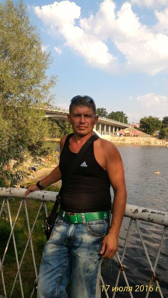  ,   Vladimir, 54 ,   , 