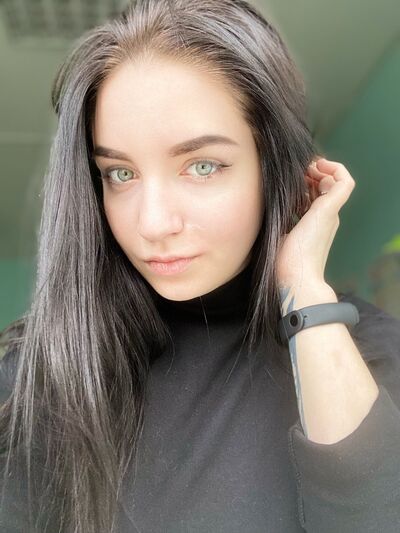  ,   Naina, 23 ,   