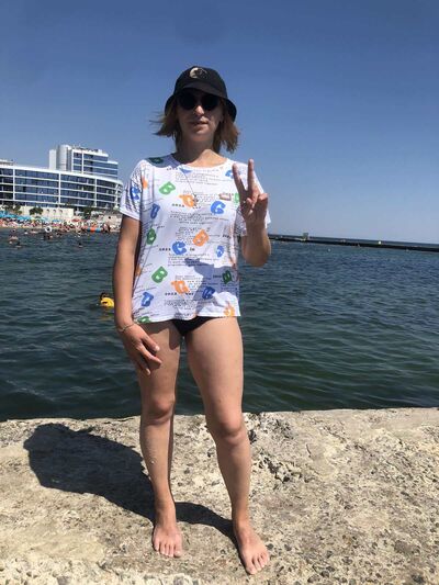  ,   Irina, 25 ,   c , 