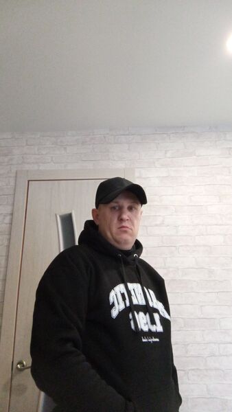  ,   Mihail, 41 ,   ,   