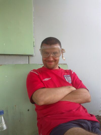  ,   Vlad, 52 ,   
