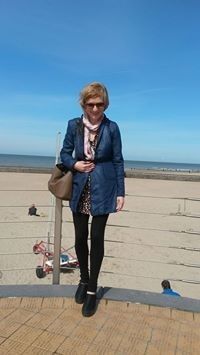  ,   Mia, 46 ,   ,   , c 