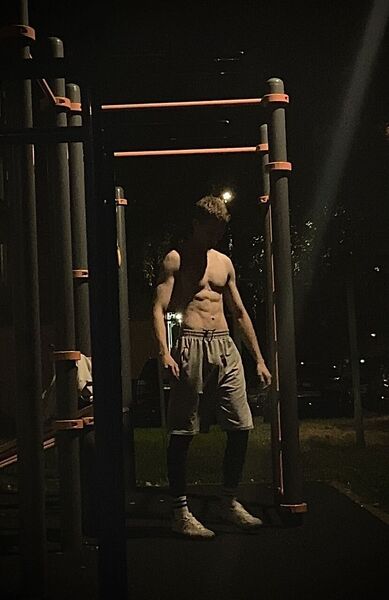  -,   , 22 ,   ,   