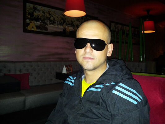  ,   Bigi, 41 ,   ,   , c 