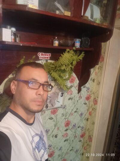  ,   Rustamjan, 37 ,   ,   