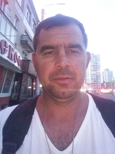  ,   Yevhen, 43 ,   ,   , c 