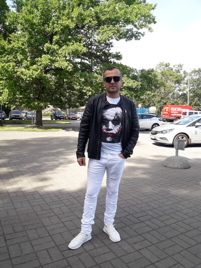  ,   Djonik, 38 ,   ,   , c 