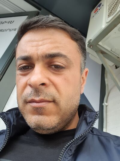  ,   Armen, 43 ,   ,   , 