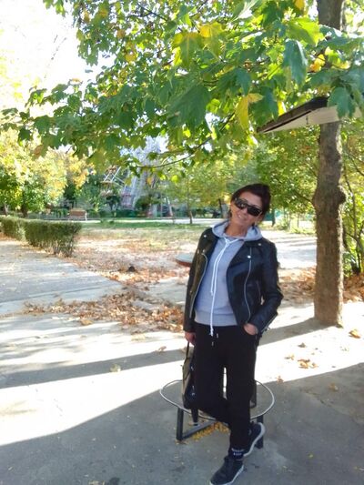  ,   Nina, 58 ,   c 