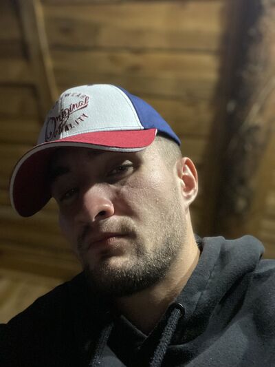  ,   Nik, 25 ,   ,   
