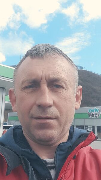  ,   Vasil, 50 ,   ,   