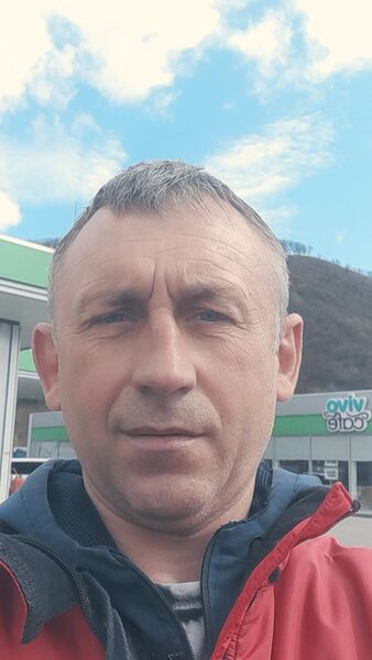  ,   Vasil, 49 ,   ,   