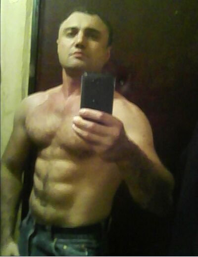  ,   Alex, 42 ,   ,   , c 