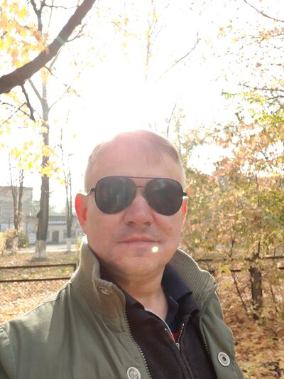  ,   Victor, 48 ,   ,   