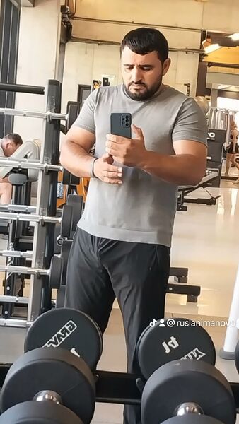  ,   Ruslan, 39 ,   ,   , c 