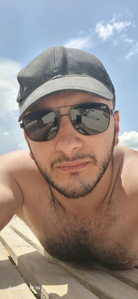  ,   Albert, 26 ,   ,   