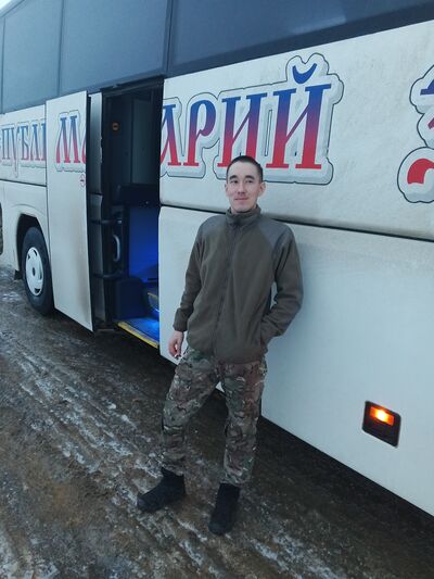 ,   Denis, 30 ,   ,   , c , 