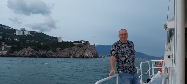  ,   Kirill, 46 ,   ,   