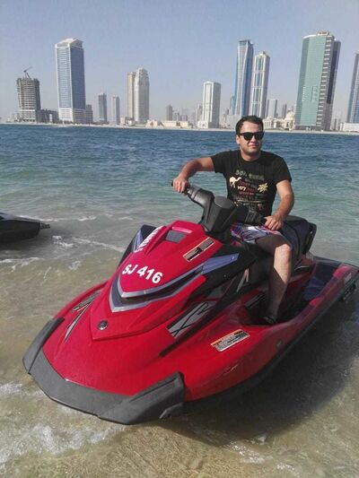  ,   Ruslan, 37 ,   ,   , c 