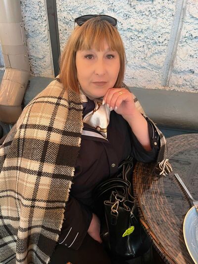  ,   Elizabeth, 52 ,   c 