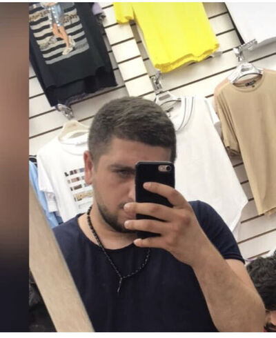  --,   Leo, 29 ,   ,   