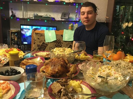  ,   Artem, 38 ,   ,   , c 