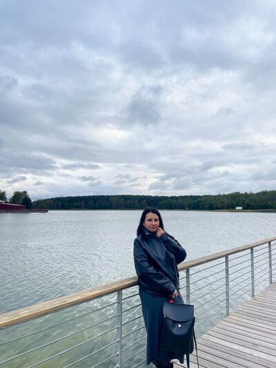  ,   Valentina, 45 ,   c 
