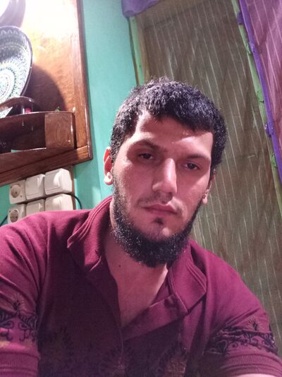  ,   Marufbek, 33 ,   ,   , c , 