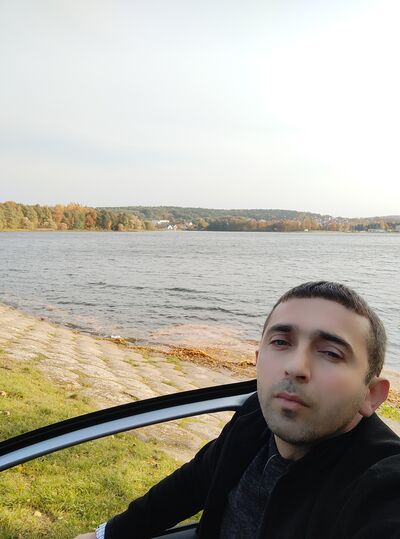  ,   Farid, 39 ,  