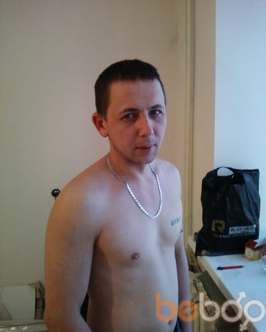  ,   SUHOV, 49 ,  