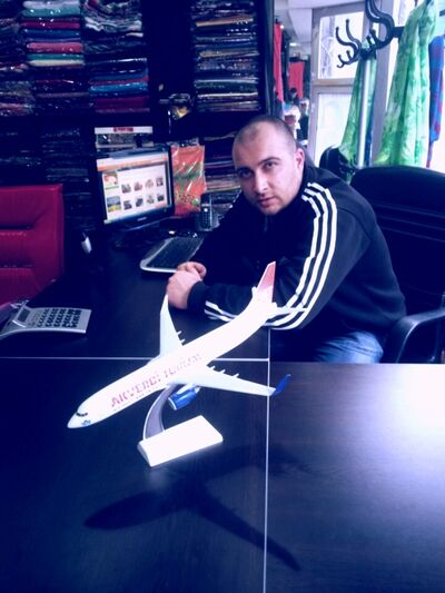  ,   Vasili, 37 ,     , c 