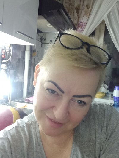  ,   , 52 ,   c 