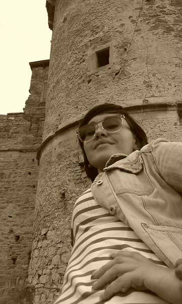  ,   Marina, 48 ,     , c 