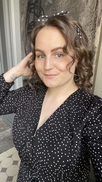  -,   , 26 ,   