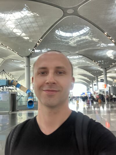  ,   Denis, 36 ,   ,   